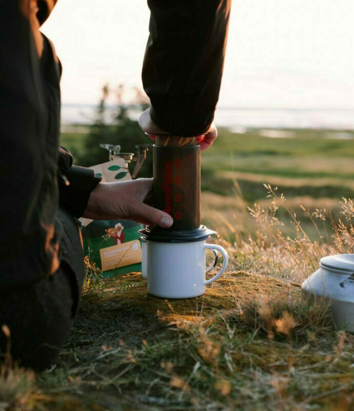 Aeropress coffee being brewed in nature- Buy ØNSK specialty coffee and brew on the go with an Aeropress