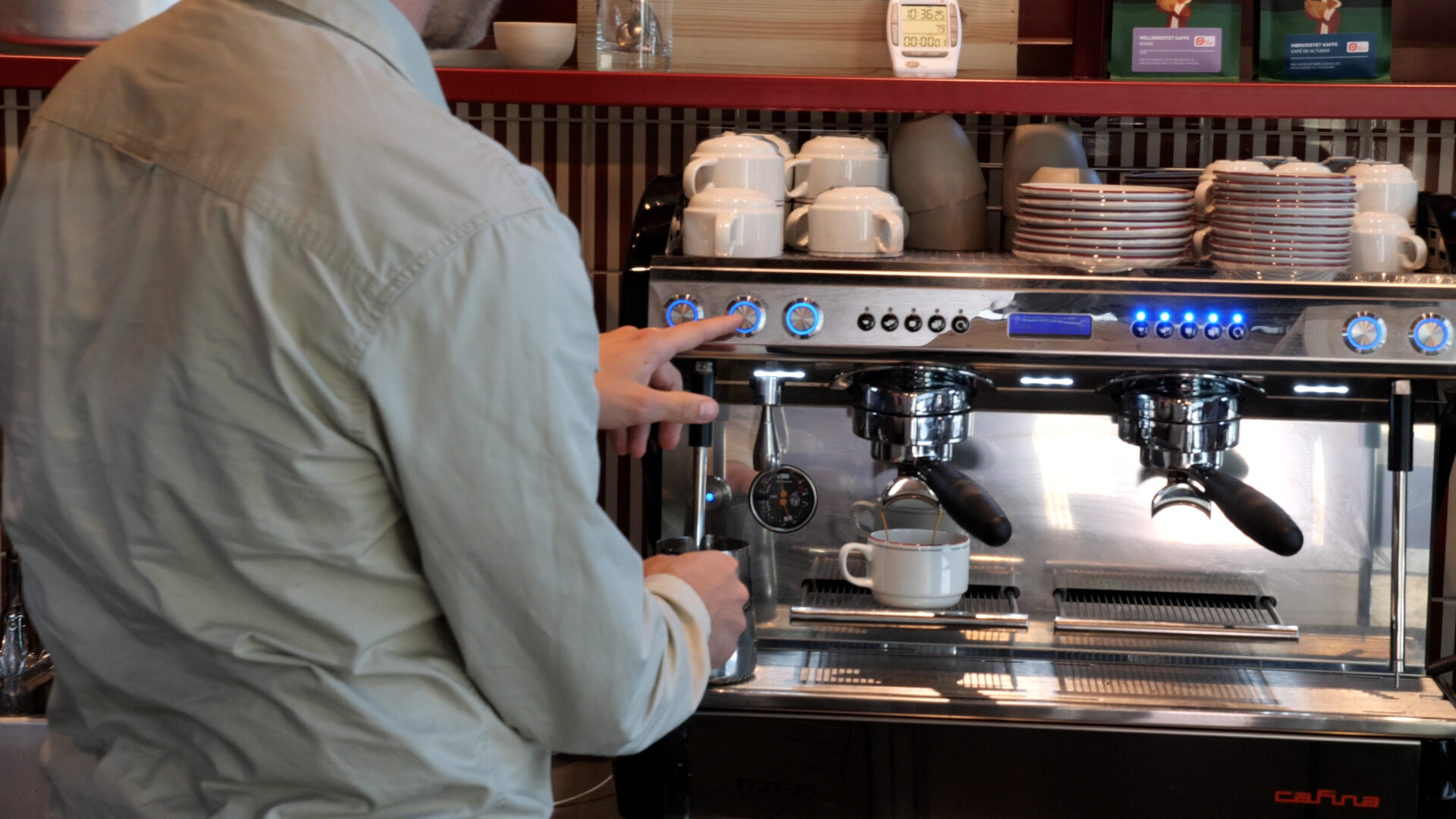 Hvor-stor-en-kaffemaskine-skal-du-vælge-Aamanns-kaffeløsning-Cafina