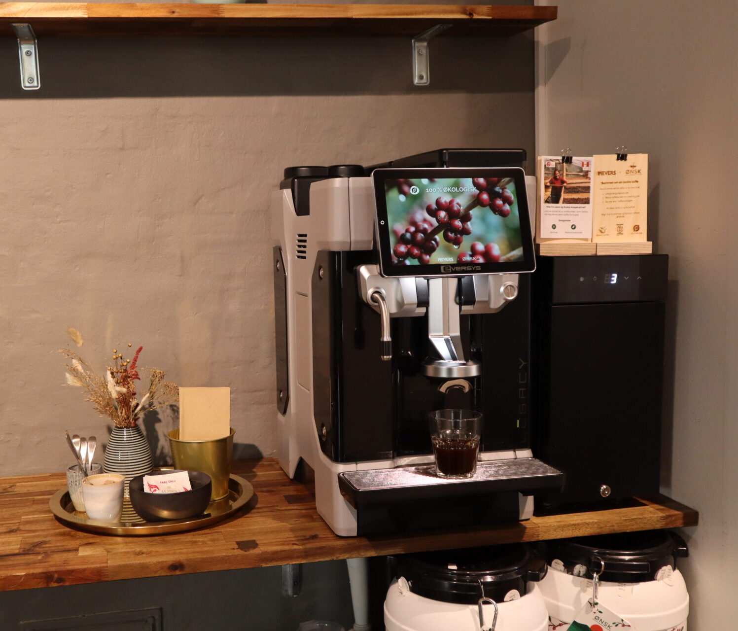 Eversys Legacy_fuldautomatisk-kaffemaskine-kaffeløsning-til-erhverv-ØNSK
